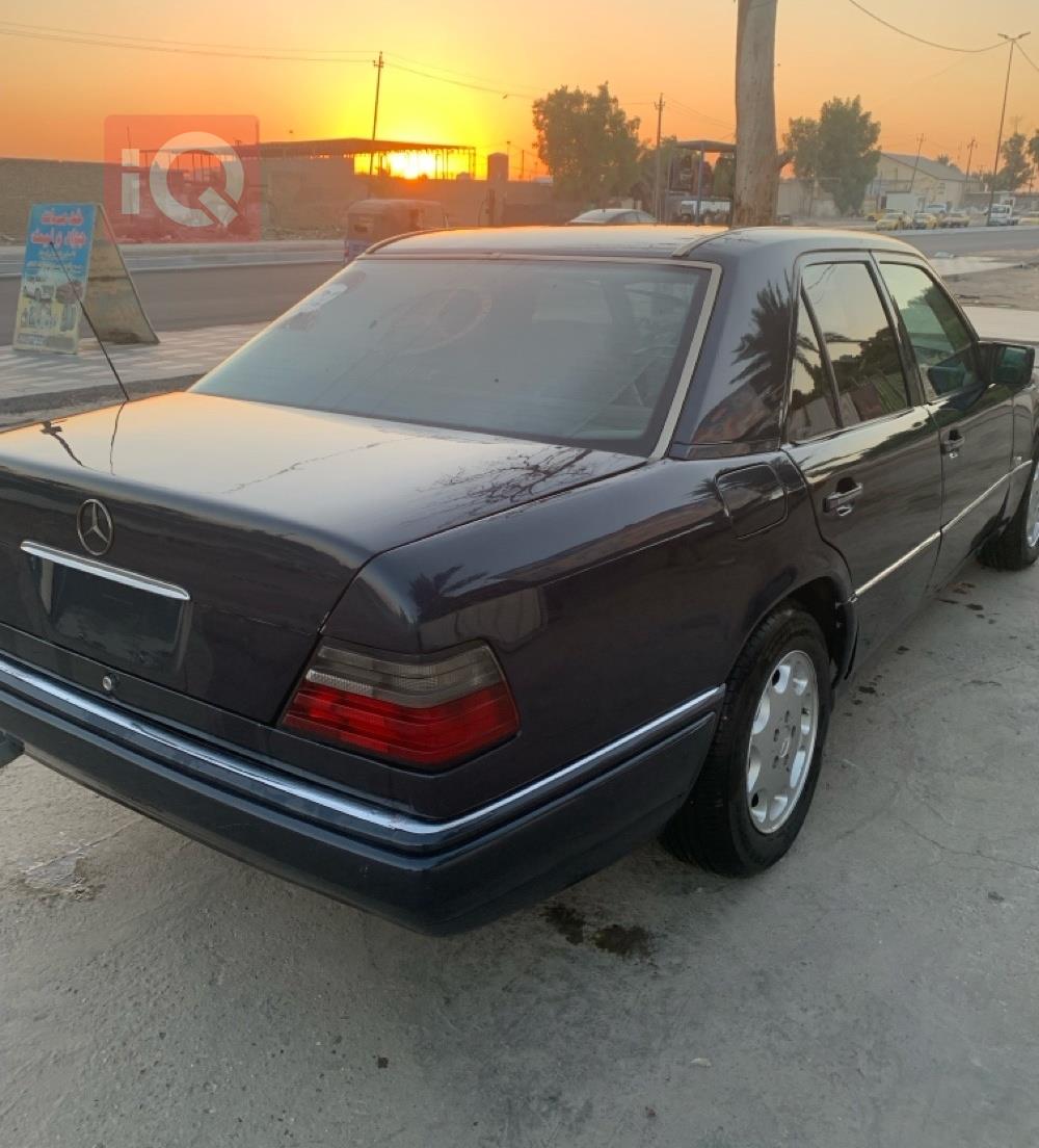 مرسيدس بنز E-Class